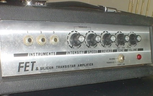 Un des premiers ampli guitare à transistors