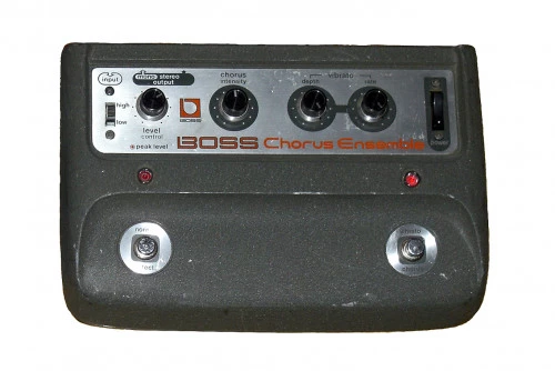 La pédale boss Chorus CE 1